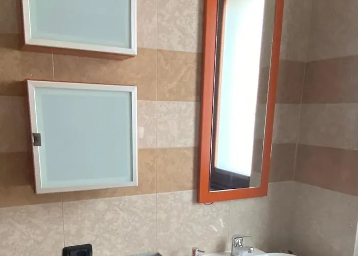 Casa Tharros I.u.n. R7621 *